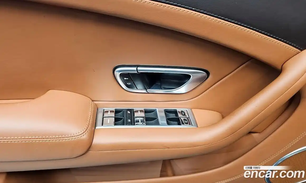 Bentley Continental 2015 4.0 гидро в Москве № 433926, фото 17