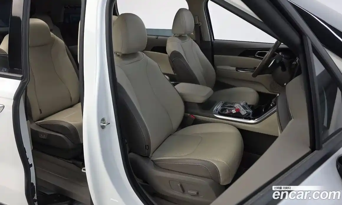 Kia Canival 2022 3.5 гидро в Москве № 50324, фото 10