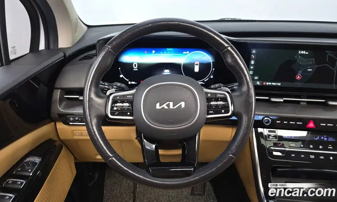 Kia Canival 2023 2.2 гидро в Москве № 50352, фото 14