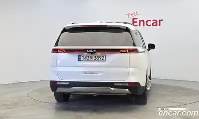 Kia Canival 2023 2.2 гидро в Москве № 50352, миниатюра 4