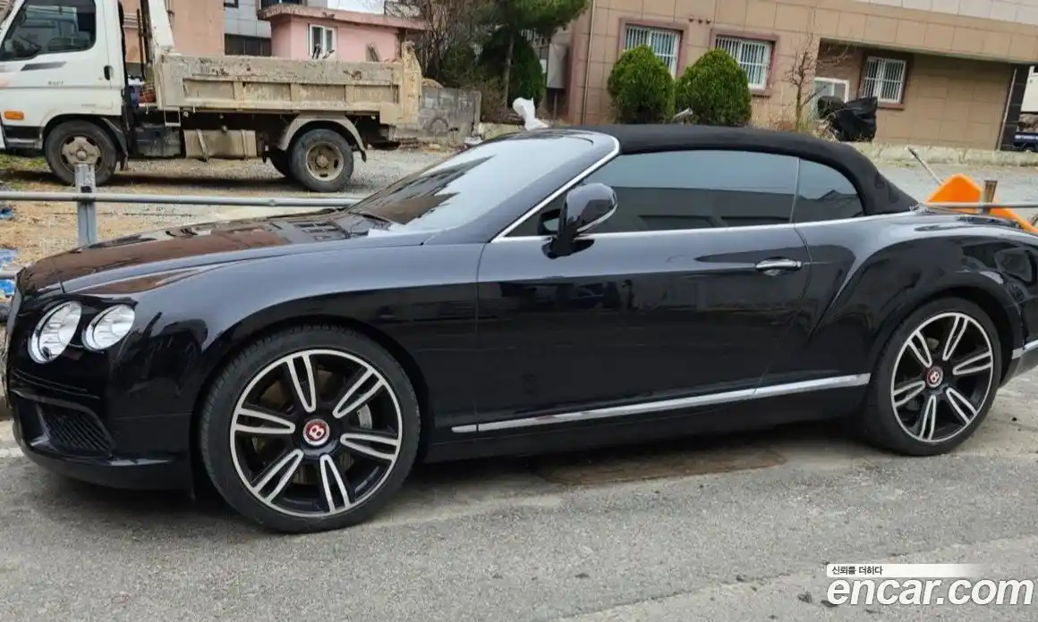 Bentley Continental 2013 4.0 гидро в Москве № 611621, фото 3