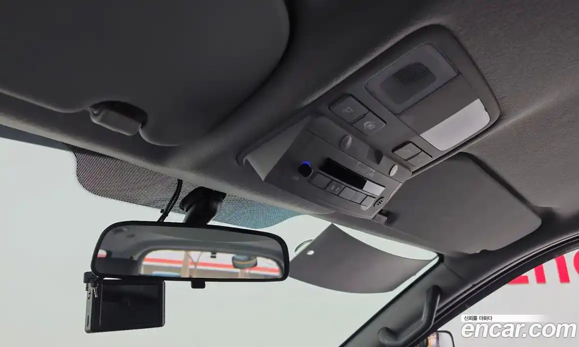 Hyundai Starex 2019 2.5 гидро в Москве № 1127977, фото 17