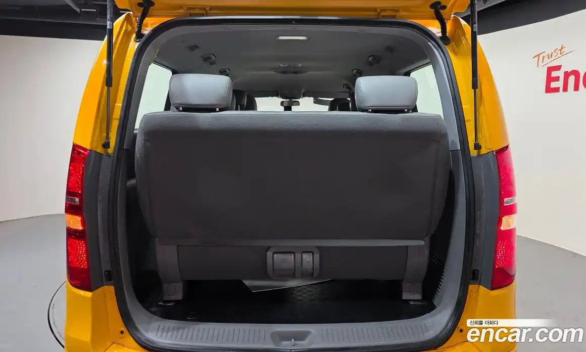 Hyundai Starex 2019 2.5 гидро в Москве № 1127977, фото 20