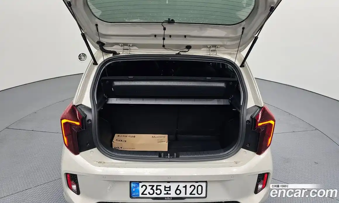 Kia Morning 2024 1.0 Автомат в Москве № 1128399, фото 20