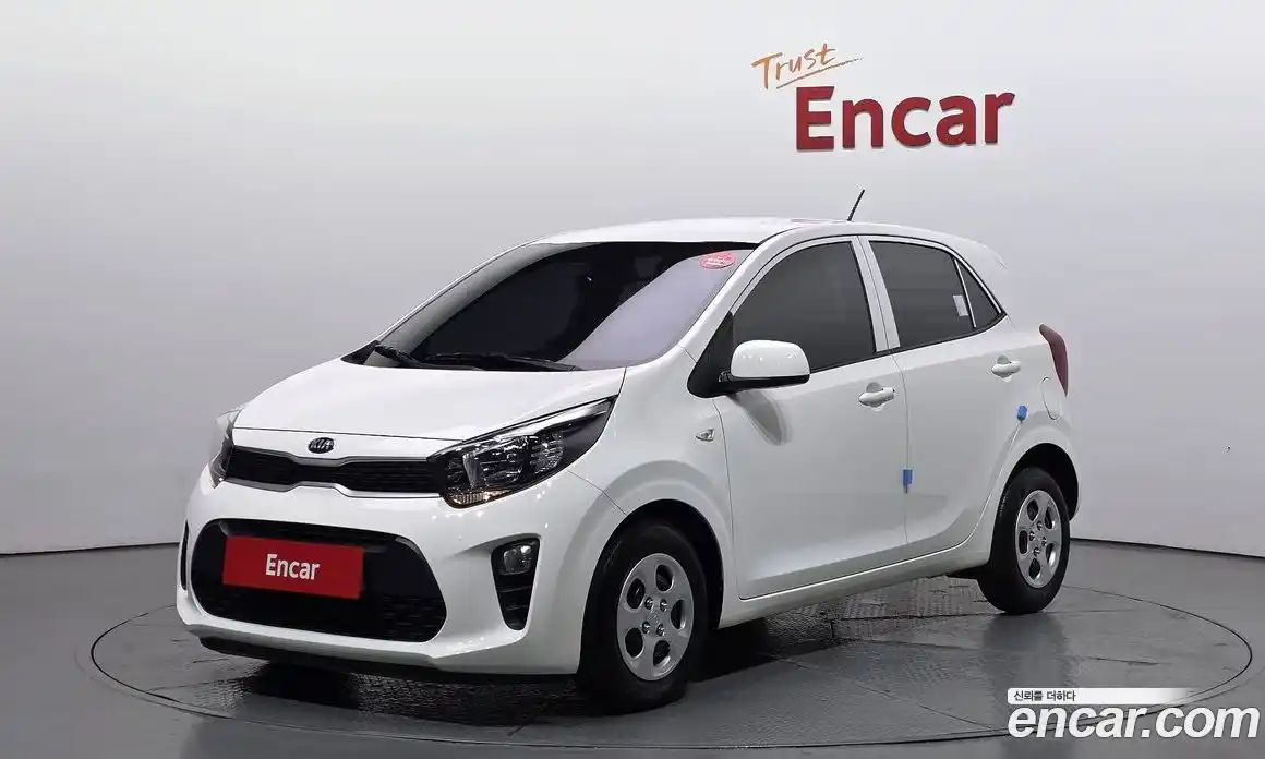 Kia Morning 2018 1.0 Автомат в Москве № 1128548, фото 1