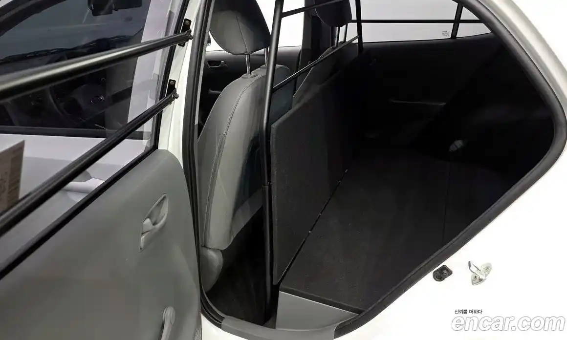 Kia Morning 2018 1.0 Автомат в Москве № 1128548, фото 11