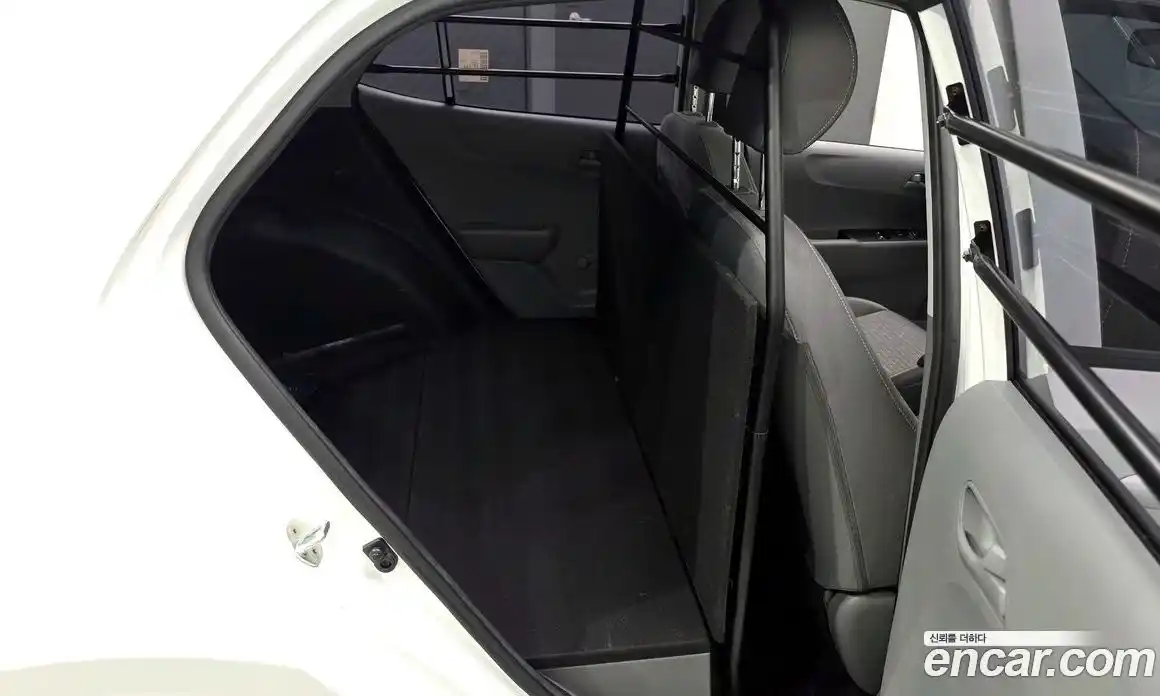 Kia Morning 2018 1.0 Автомат в Москве № 1128548, фото 12