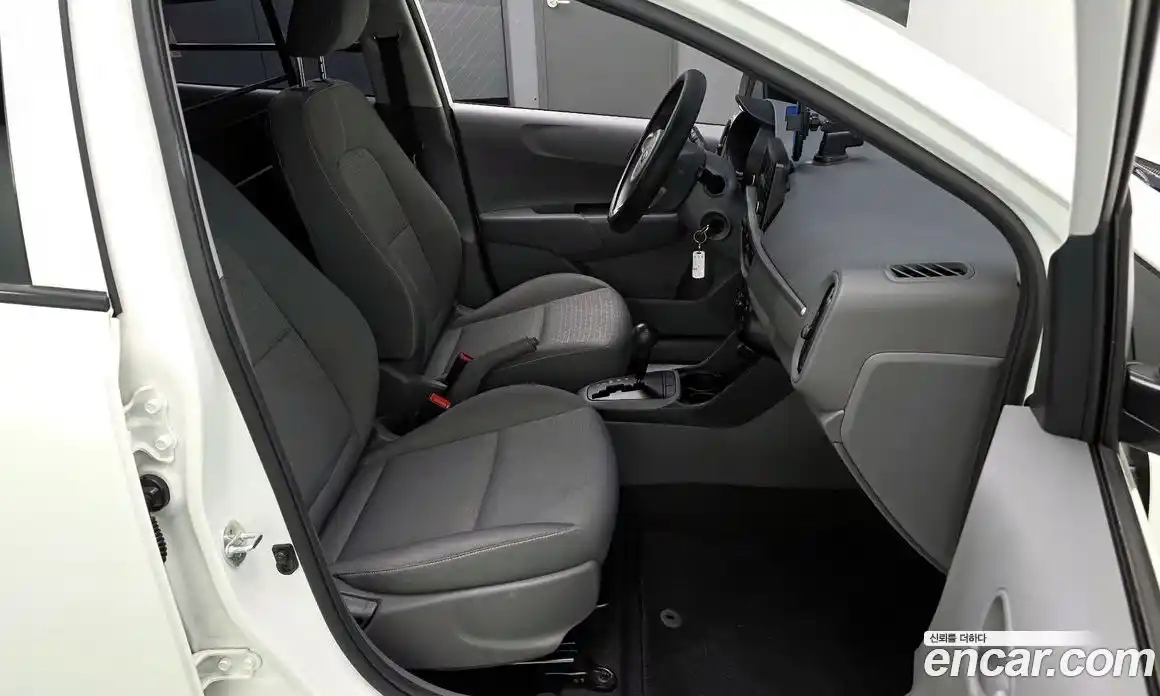 Kia Morning 2018 1.0 Автомат в Москве № 1128548, фото 13