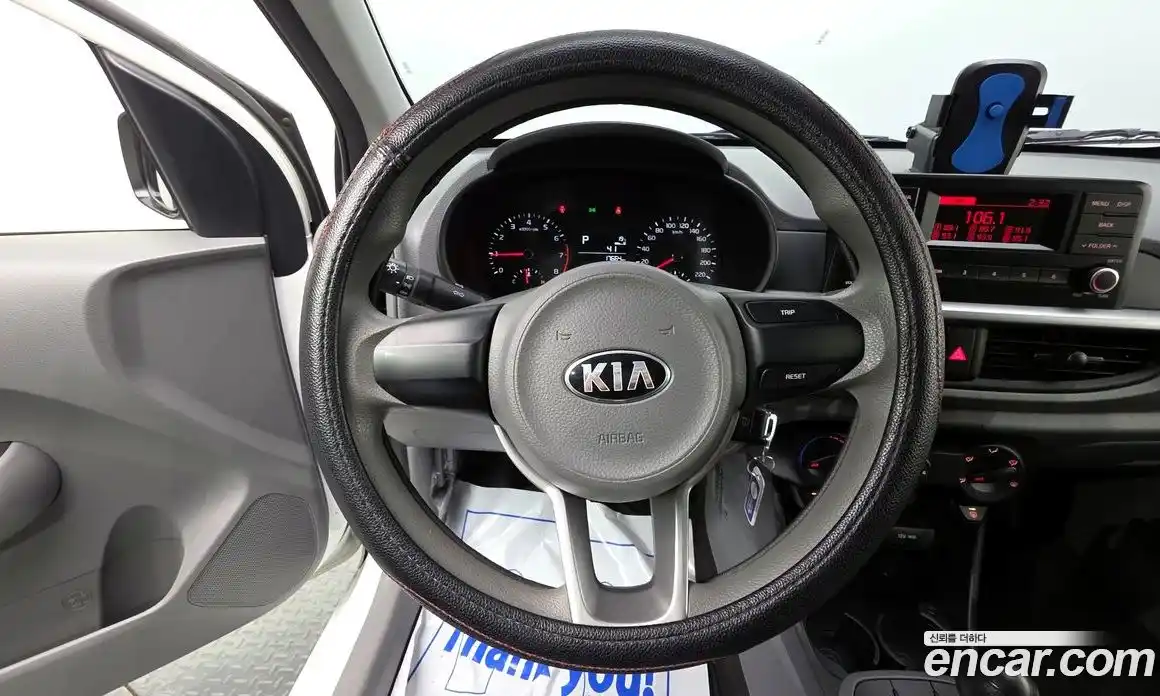 Kia Morning 2018 1.0 Автомат в Москве № 1128548, фото 16