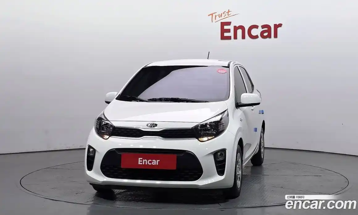 Kia Morning 2018 1.0 Автомат в Москве № 1128548, фото 3