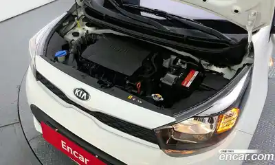 Kia Morning 2018 1.0 Автомат в Москве № 1128548, миниатюра 6