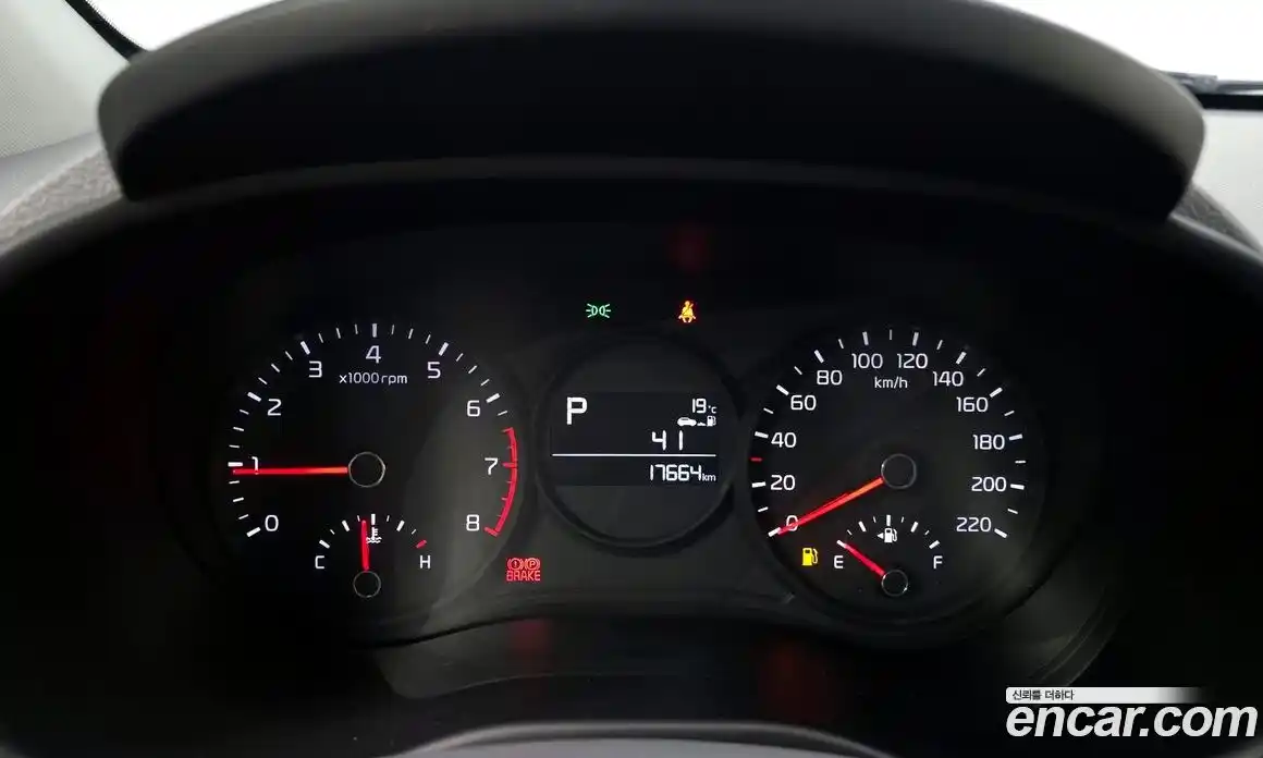 Kia Morning 2018 1.0 Автомат в Москве № 1128548, фото 8