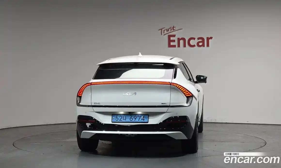 Kia EV6 2023 0.1 Автомат в Москве № 1128597, фото 3