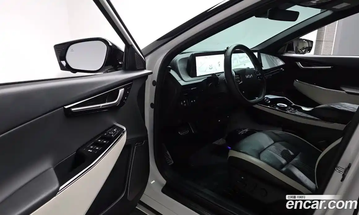 Kia EV6 2023 0.1 Автомат в Москве № 1128597, фото 10