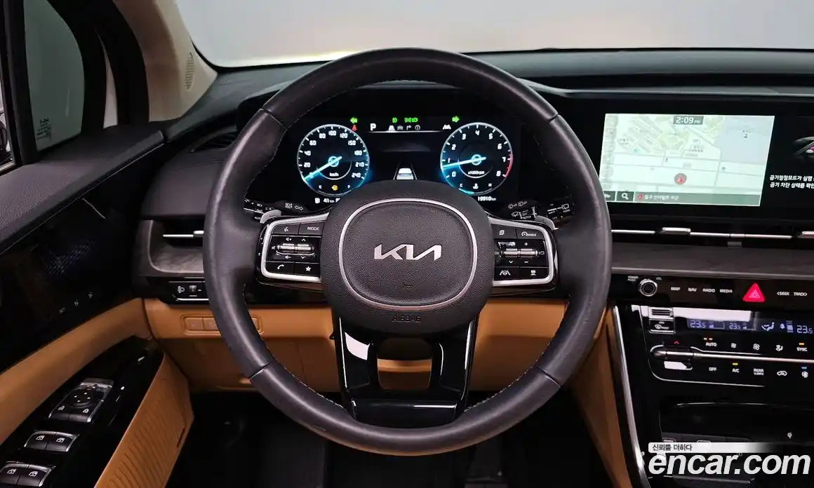 Kia Canival 2023 3.5 Автомат в Москве № 1128605, фото 12