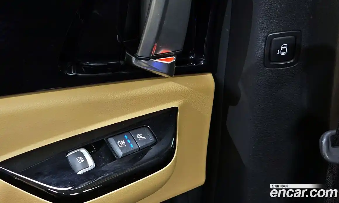 Kia Canival 2023 3.5 Автомат в Москве № 1128605, фото 19