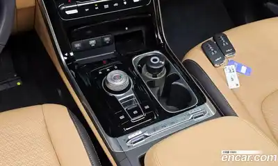 Kia Canival 2023 3.5 Автомат в Москве № 1128605, миниатюра 8