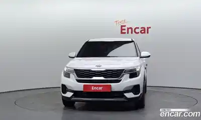Kia Seltos 2021 1.6 Автомат в Москве № 1128708, миниатюра 3