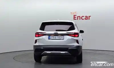 Kia Seltos 2021 1.6 Автомат в Москве № 1128708, миниатюра 4