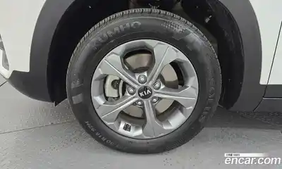 Kia Seltos 2021 1.6 Автомат в Москве № 1128708, миниатюра 5