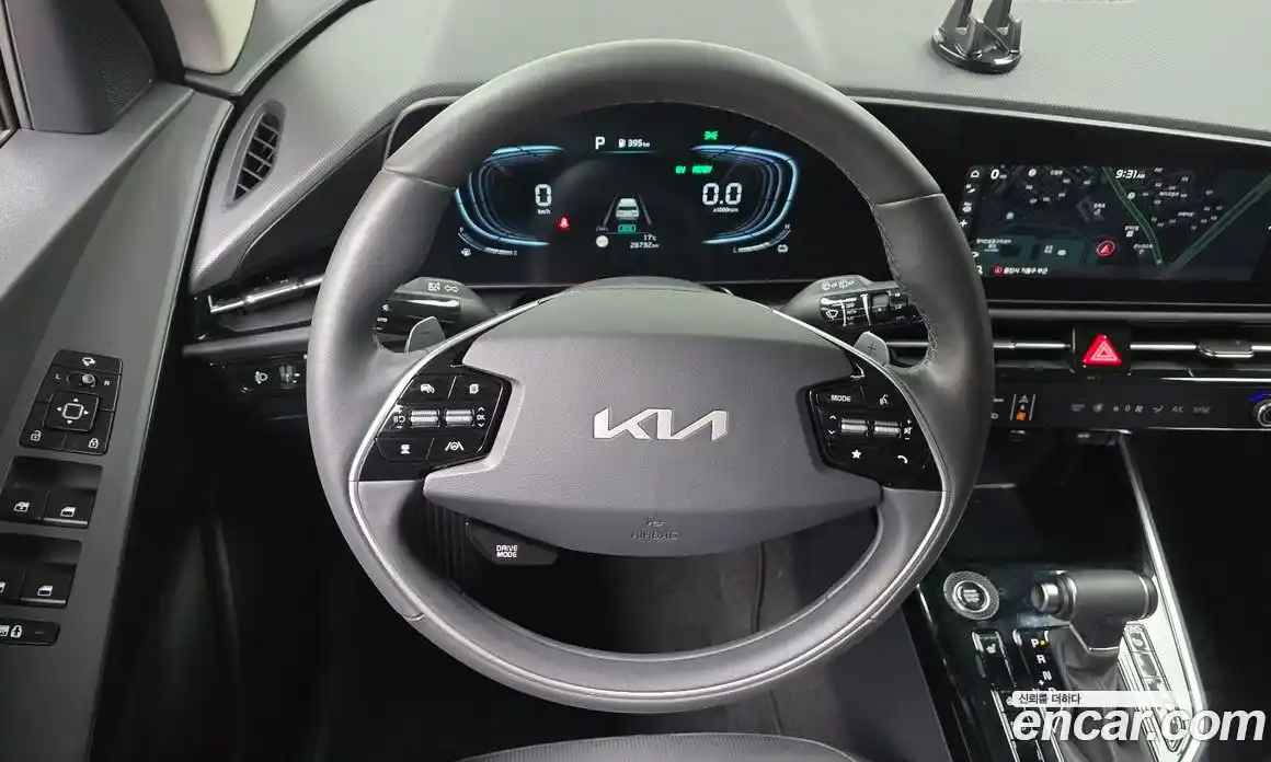 Kia Niro 2024 1.6 Автомат в Москве № 1128715, фото 13