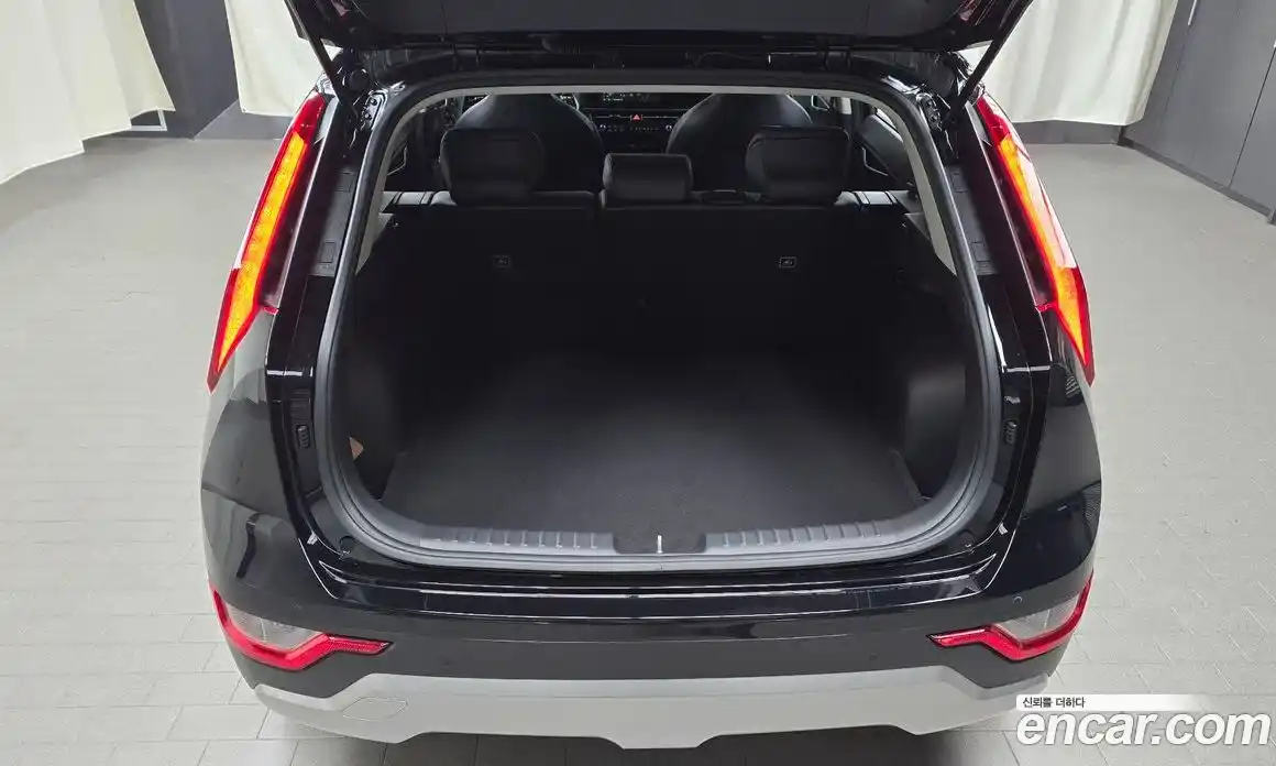 Kia Niro 2024 1.6 Автомат в Москве № 1128715, фото 20