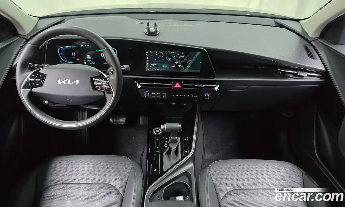 Kia Niro 2024 1.6 Автомат в Москве № 1128715, фото 7