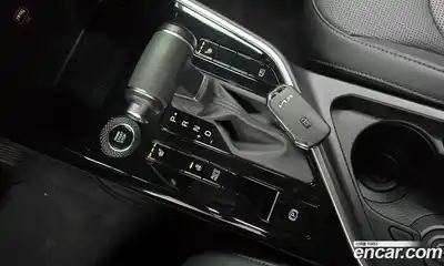 Kia Niro 2024 1.6 Автомат в Москве № 1128715, миниатюра 9