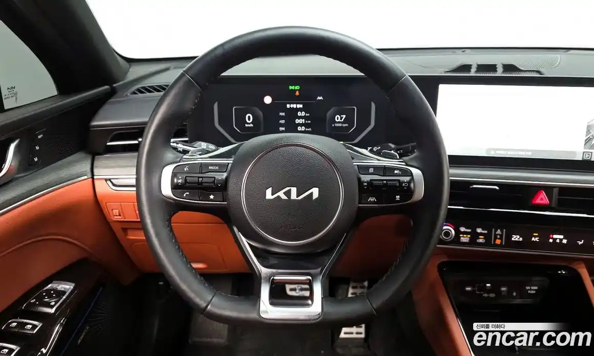 Kia K5 2024 1.6 гидро в Москве № 1128763, фото 13