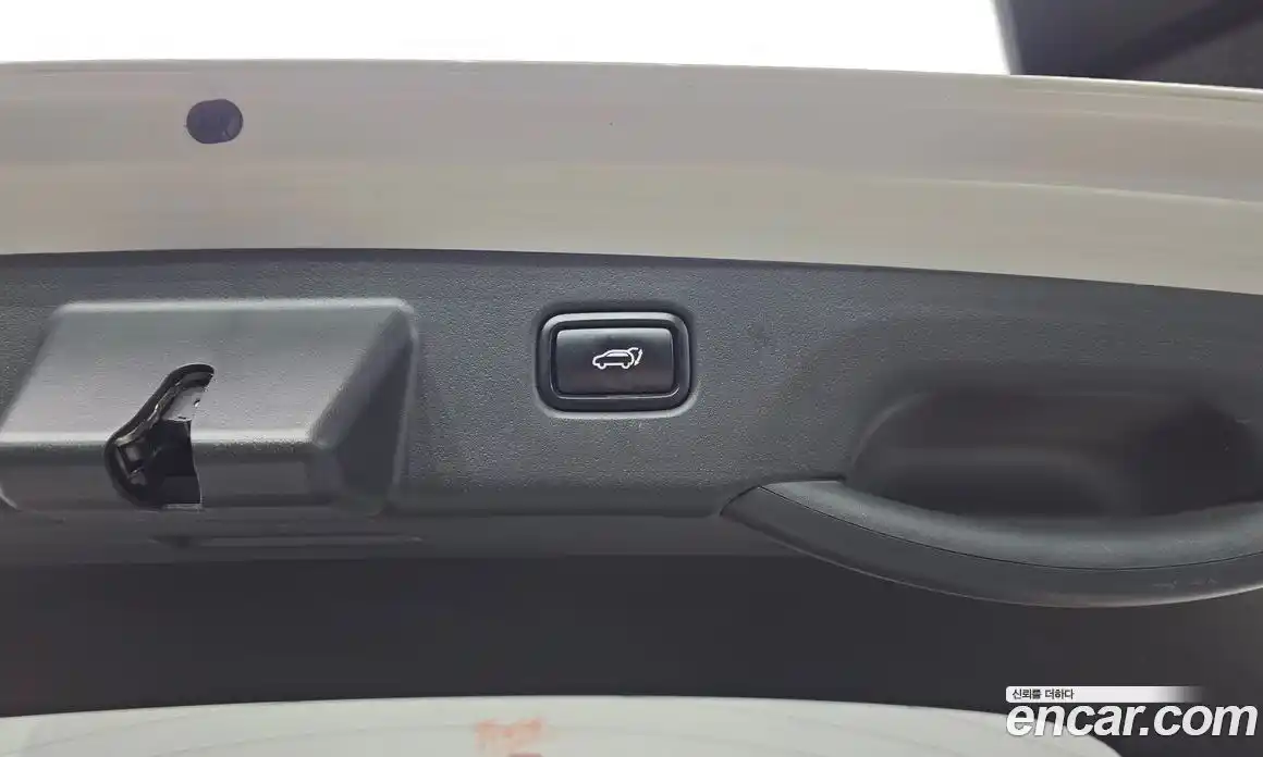 Kia Niro 2022 1.6 Автомат в Москве № 1128811, фото 20