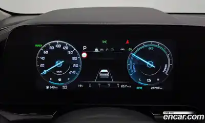 Kia Niro 2022 1.6 Автомат в Москве № 1128811, миниатюра 8