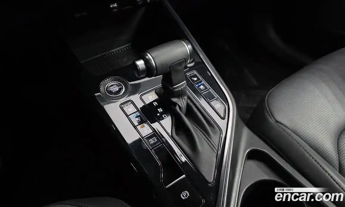 Kia Niro 2022 1.6 Автомат в Москве № 1128811, фото 9