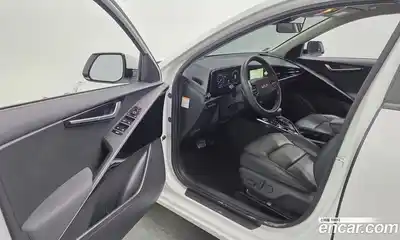 Kia Niro 2022 1.6 Автомат в Москве № 1128811, миниатюра 10