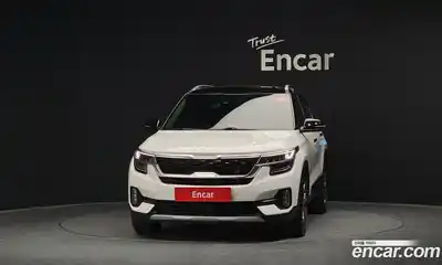 Kia Seltos 2022 1.6 Автомат в Москве № 1128829, миниатюра 3