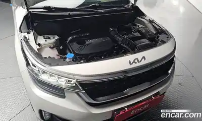 Kia Seltos 2022 1.6 Автомат в Москве № 1128829, миниатюра 6