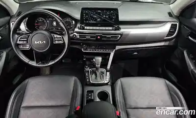 Kia Seltos 2022 1.6 Автомат в Москве № 1128829, миниатюра 7