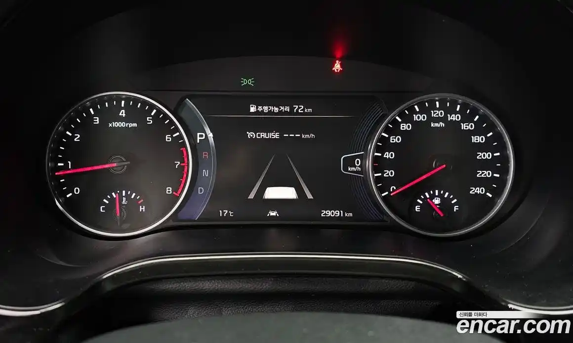 Kia Seltos 2022 1.6 Автомат в Москве № 1128829, фото 8