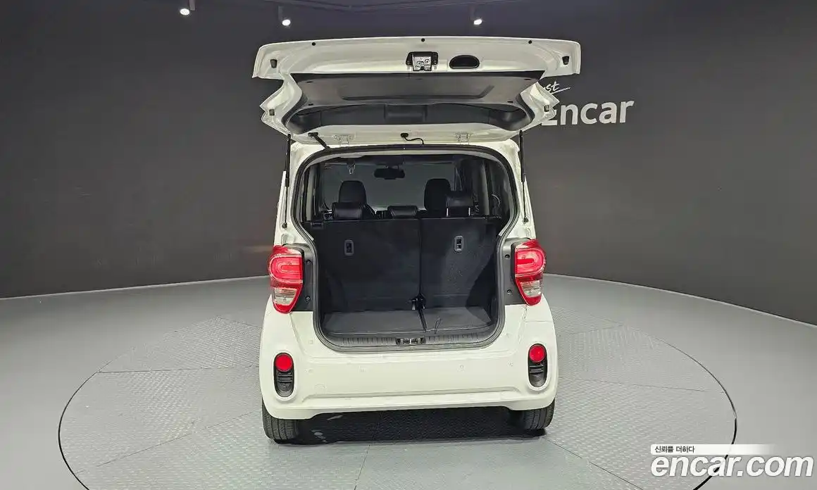 Kia Ray 2022 1.0 Автомат в Москве № 1128851, фото 20