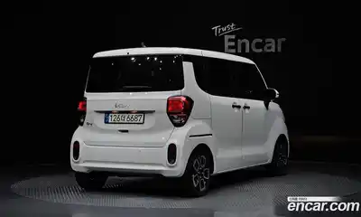 Kia Ray 2022 1.0 Автомат в Москве № 1128851, миниатюра 2