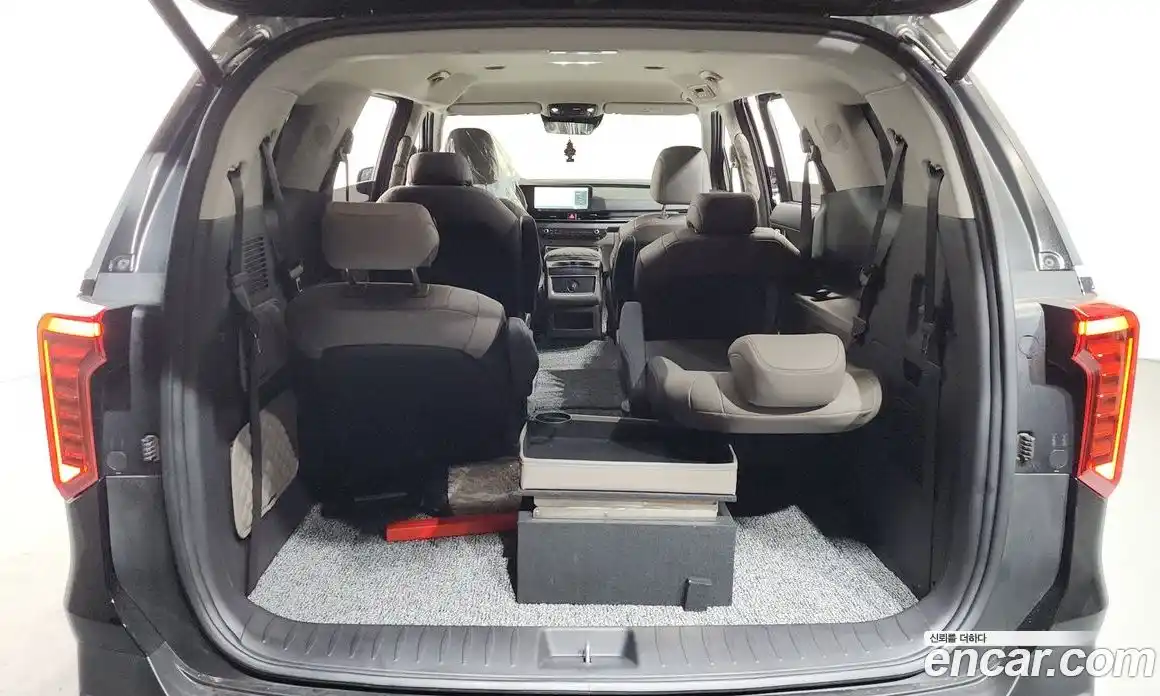 Kia Canival 2024 2.2 Автомат в Москве № 1128859, фото 20