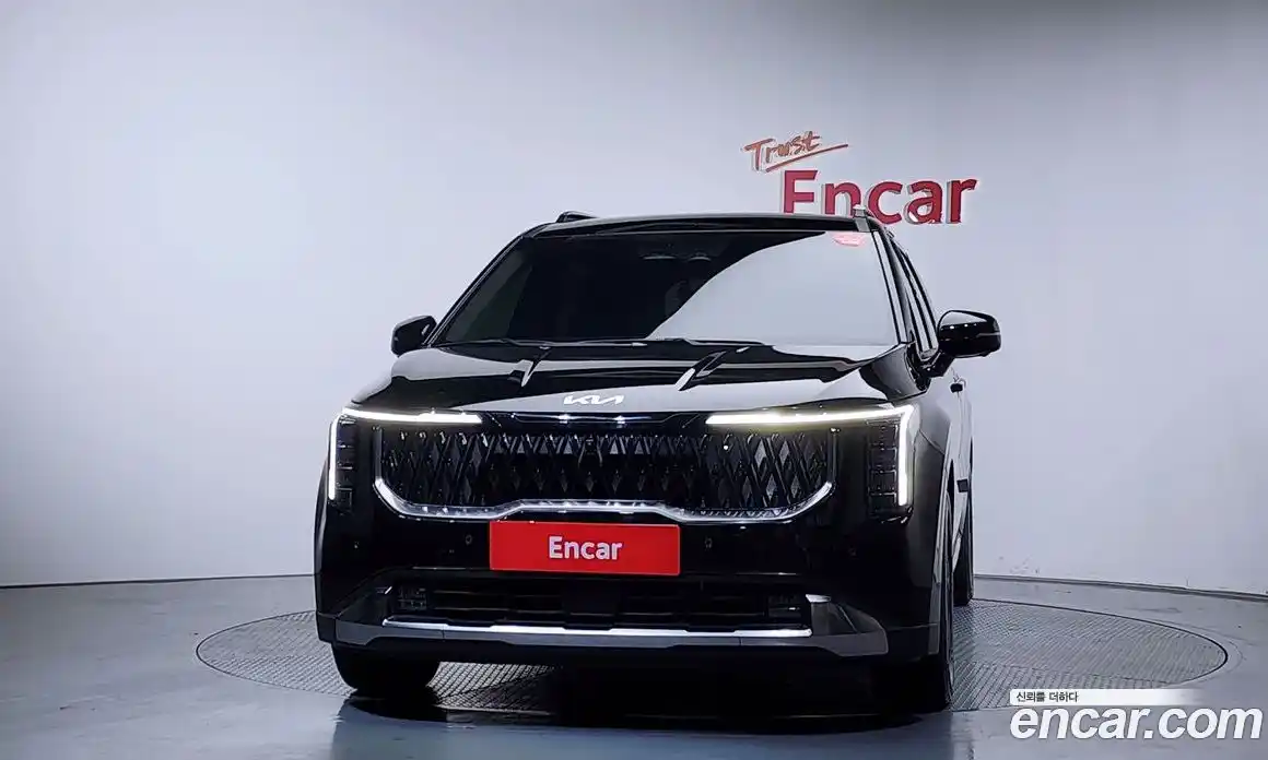 Kia Canival 2024 2.2 Автомат в Москве № 1128859, фото 3