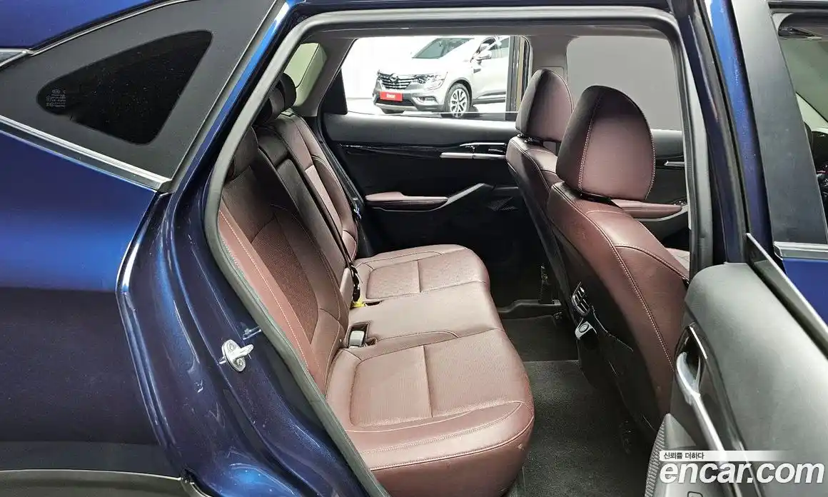 Kia Seltos 2020 1.6 Автомат в Москве № 1128902, фото 11