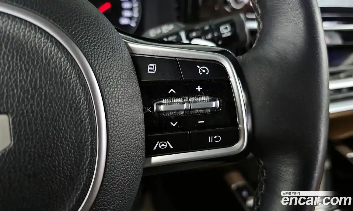 Kia Sorento 2022 1.6 Автомат в Москве № 1128926, фото 17