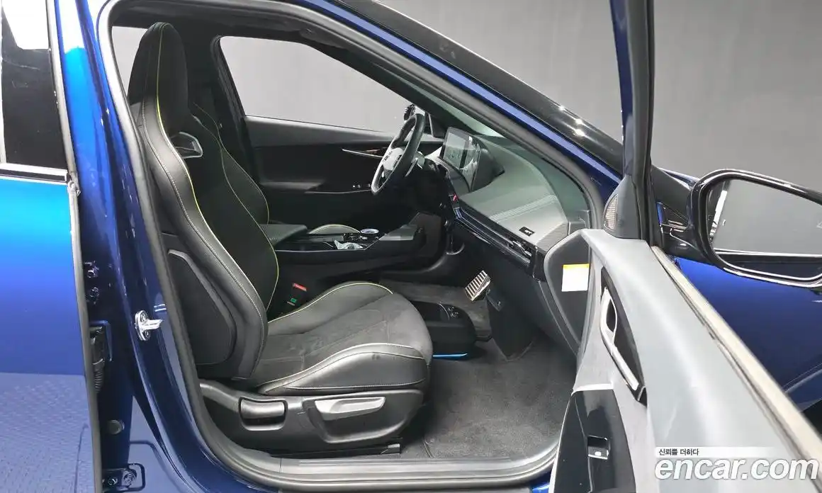 Kia EV6 2023 0.1 Автомат в Москве № 1128951, фото 11