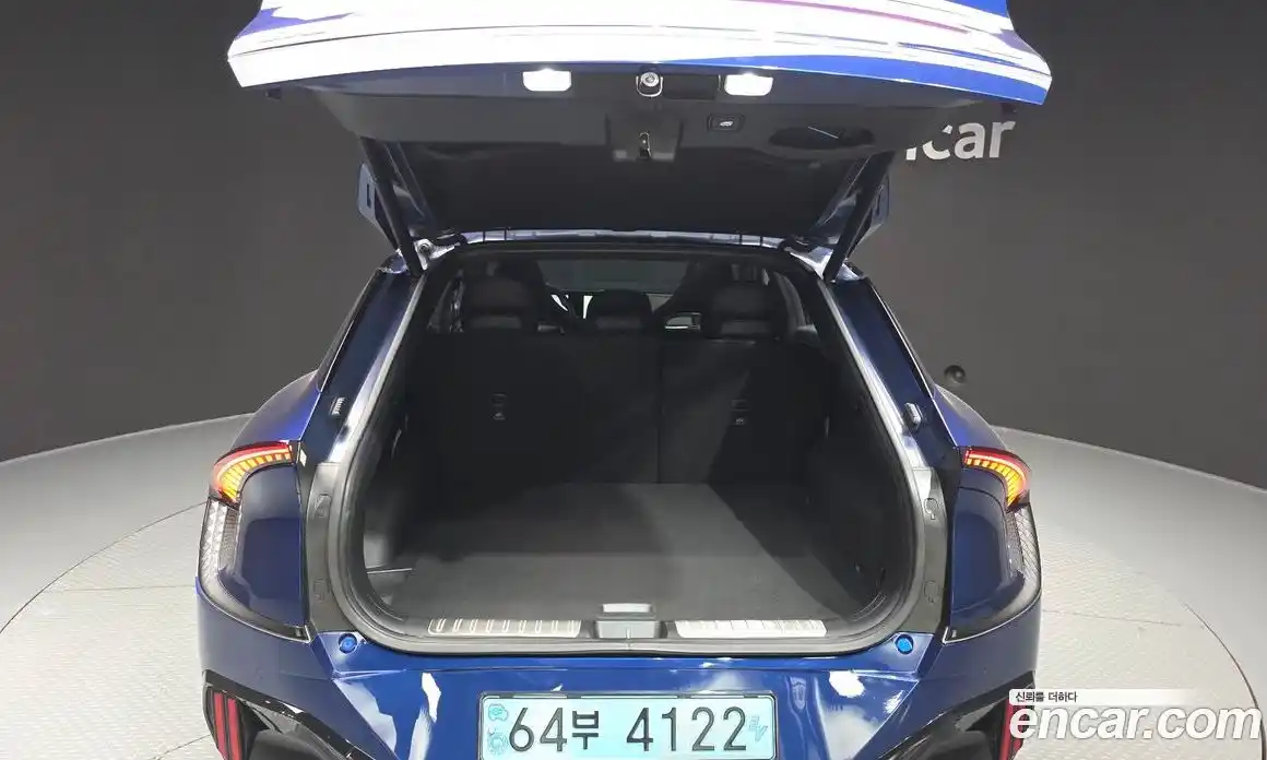 Kia EV6 2023 0.1 Автомат в Москве № 1128951, фото 20