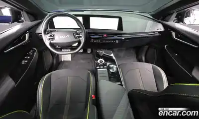 Kia EV6 2023 0.1 Автомат в Москве № 1128951, миниатюра 7