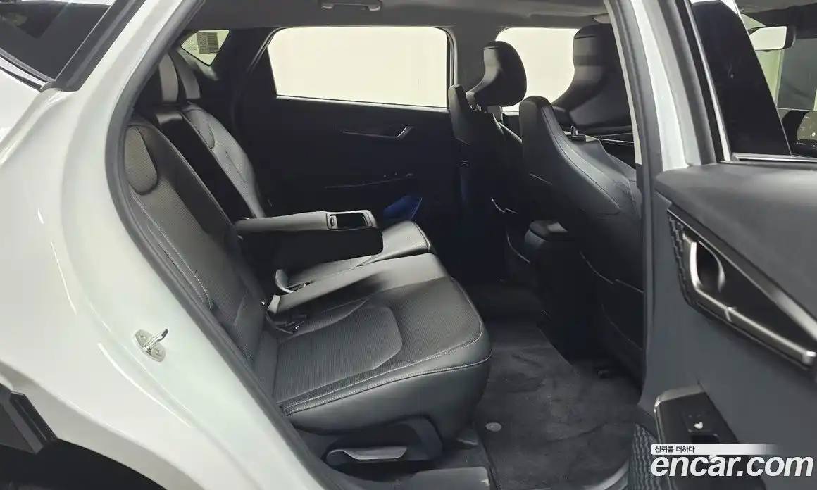 Kia EV6 2024 0.1 Автомат в Москве № 1129006, фото 12