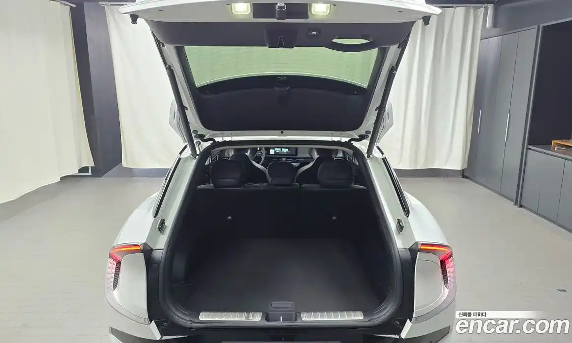 Kia EV6 2024 0.1 Автомат в Москве № 1129006, фото 20