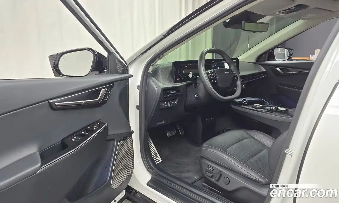 Kia EV6 2024 0.1 Автомат в Москве № 1129006, фото 10