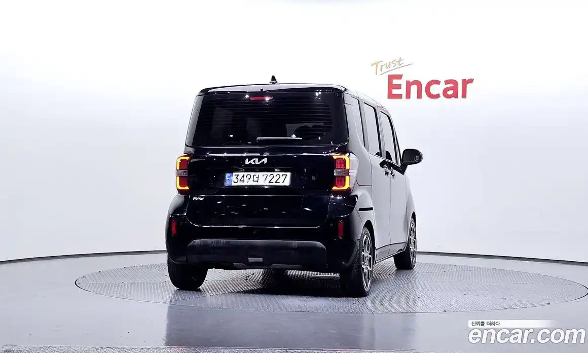 Kia Ray 2023 1.0 Автомат в Москве № 1129050, фото 4